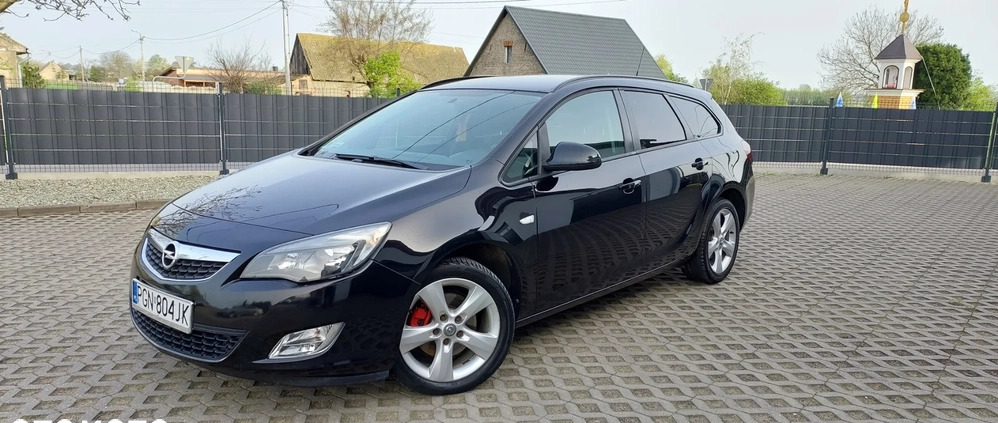 Opel Astra cena 17950 przebieg: 259000, rok produkcji 2011 z Zagórów małe 596